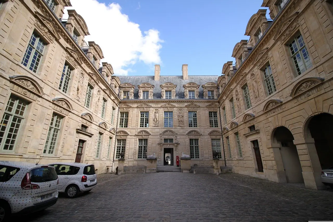 Les plus beaux hôtels à Paris